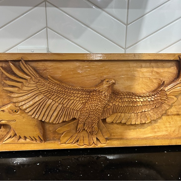 Hand crafted eagle . - Picture 2 of 4